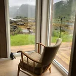 Gammelstua Seaview Feriehus