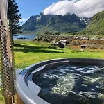 Feriehus Gammelstua Seaview Kongsjorda