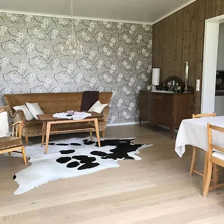 Gammelstua Seaview Ferienhaus *